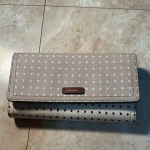Fossil Women's Wallet in Gray and Cream